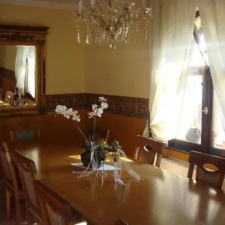 Konukevi Villa Harkany *